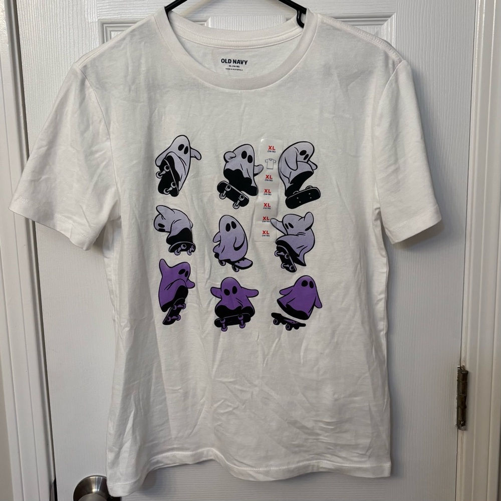 Short Sleeved Boys XL (14-16) Halloween Graphic Tshirt Skateboard Ghosts NWT